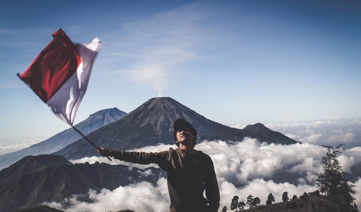 Puisi Hari Pahlawan Berjudul 'Untukmu Pahlawan Indonesiaku'