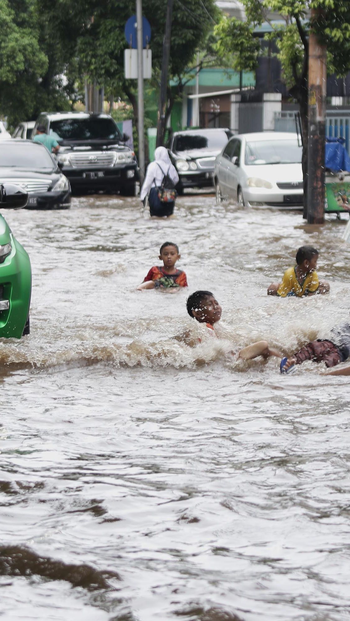 Begini Strategi Pemprov DKI Antisipasi Banjir saat Musim Hujan