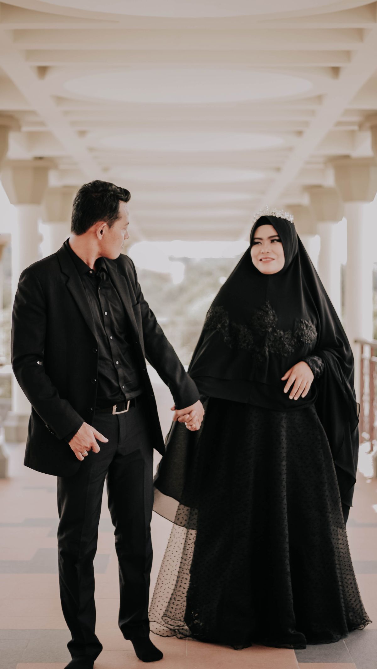 Ayat Al-Quran untuk Enteng Jodoh dan Amalan Rutin Biar Segera Bertemu Pendamping Hidup