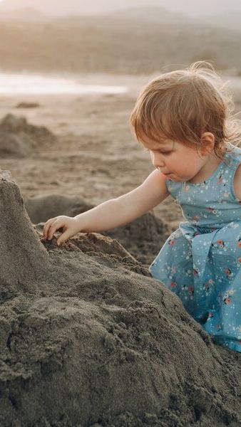 2. Sensorik Anak Terlatih dengan Bermain Pasir