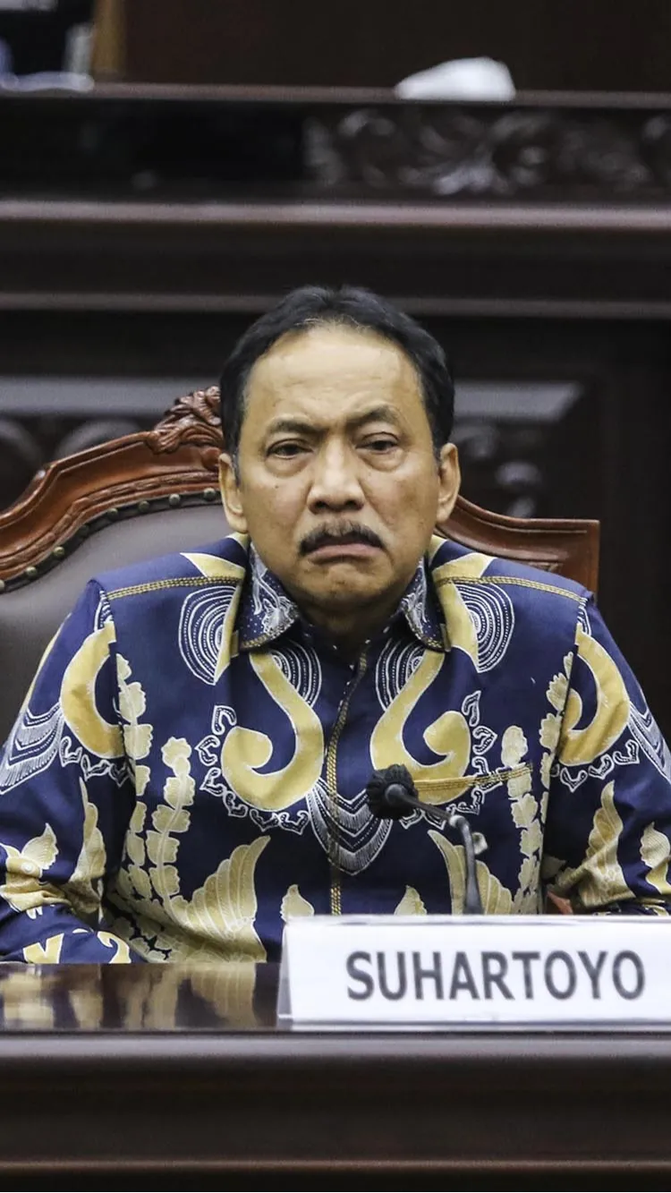 Anwar Usman Didesak Mundur Dari Hakim Konstitusi, Ketua MK Suhartoyo ...