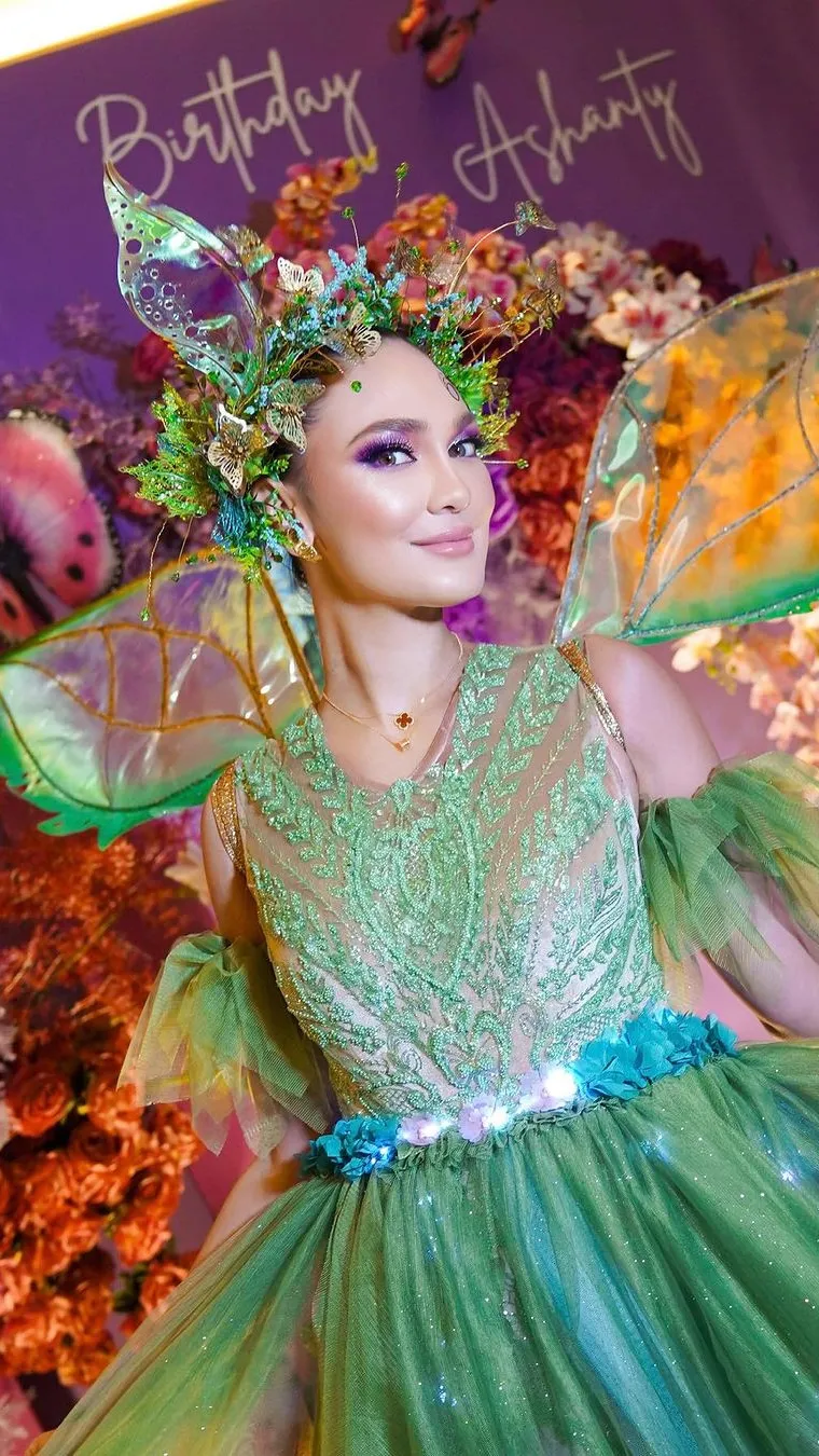 Potret Baju Mewah Deretan Seleb Bertema Fairy di Pesta Ultah Ashanty