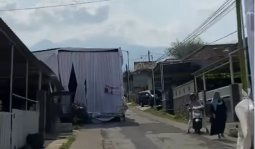 Banyak Tenda Hajatan