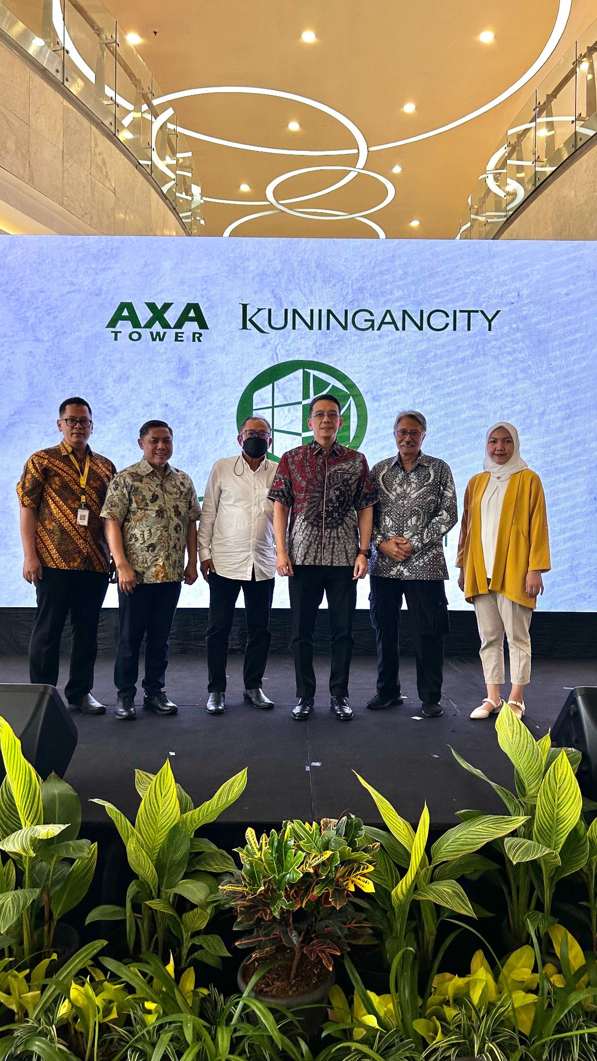 Sah! Axa Tower Raih Sertifikat Green Building Level Silver