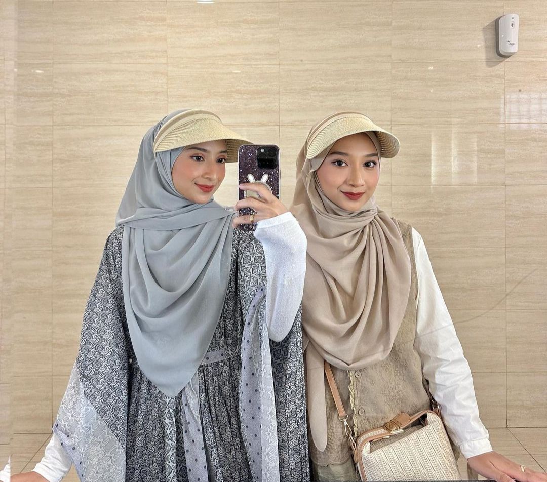 Tutorial Hijab Curve Menutup Dada Untuk Look Girly