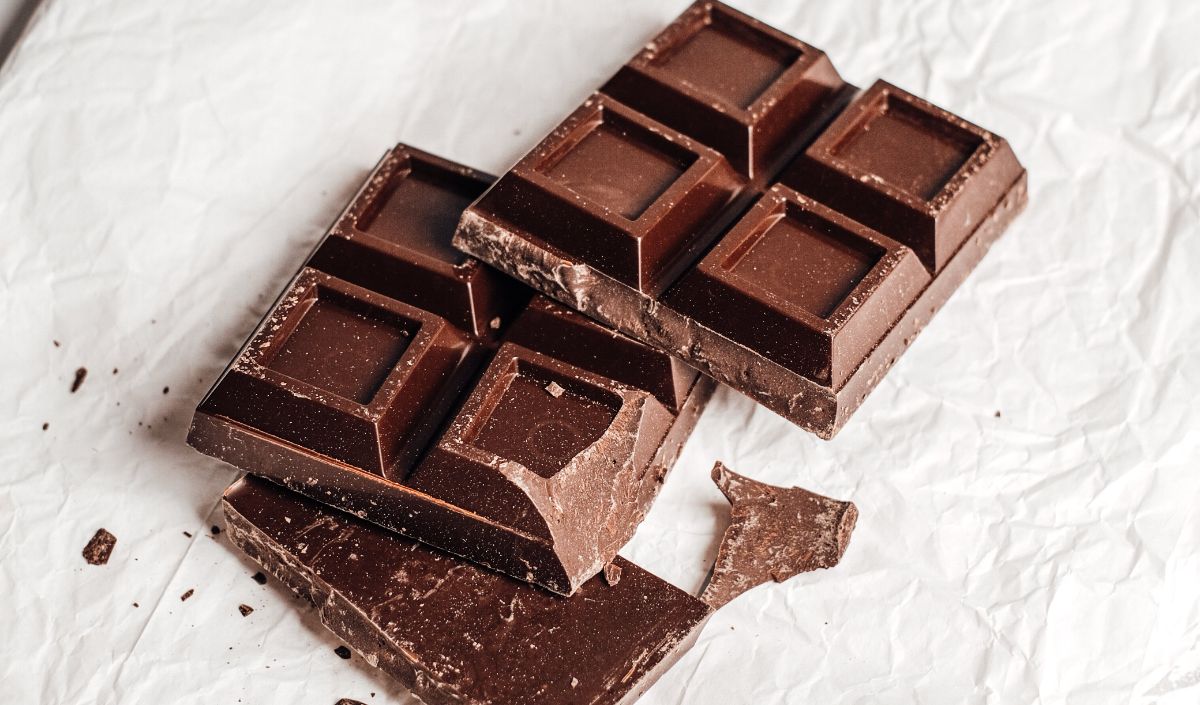 4. Konsumsi Cokelat Hitam