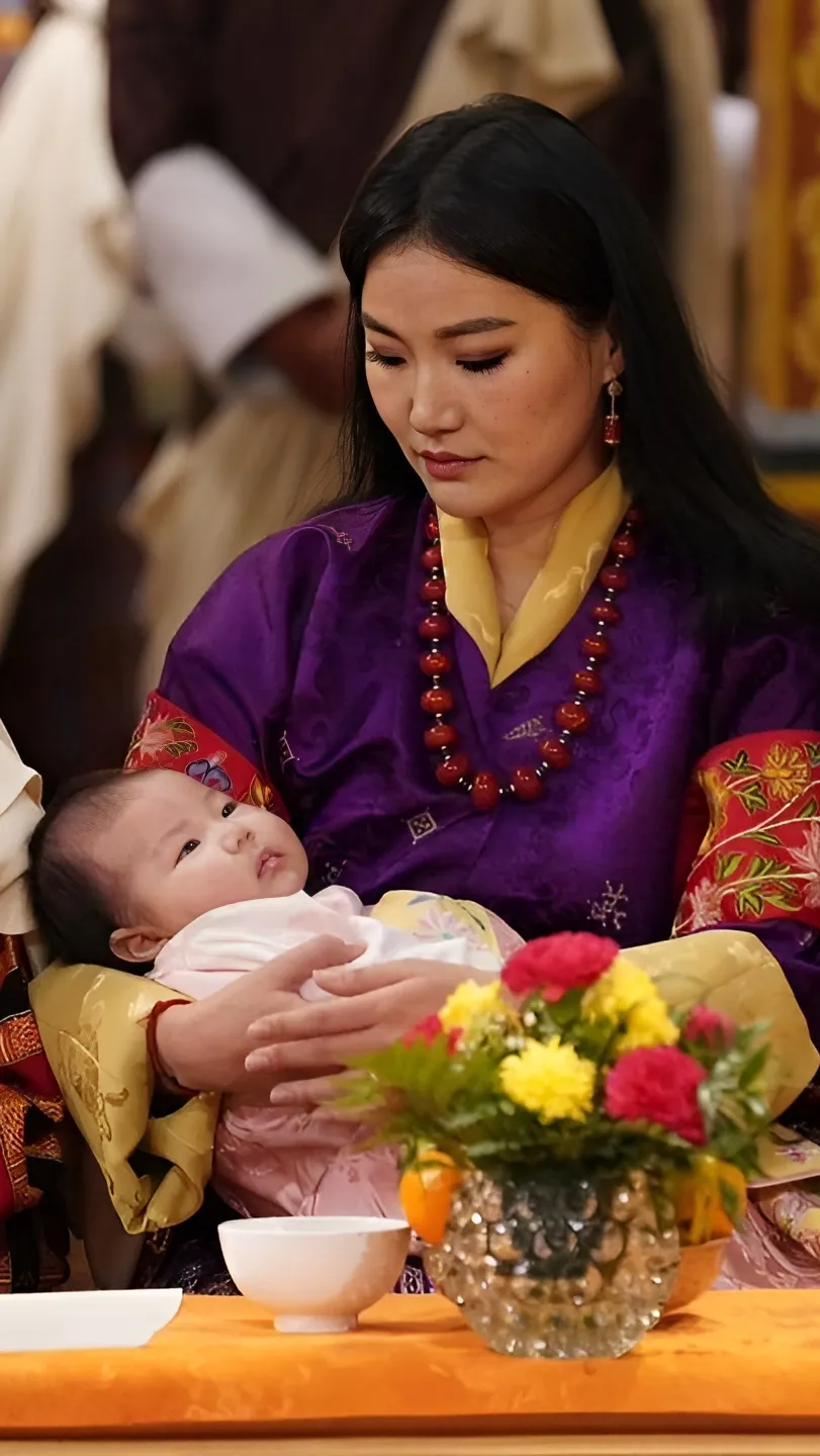 Potret Putri Kerajaan Bhutan yang Baru Lahir, Akhirnya Diperlihatkan ke Publik