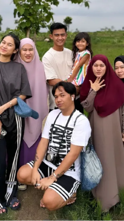 Foto bareng keluarga