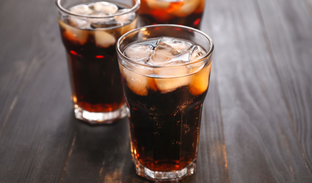 4. Minuman tinggi gula