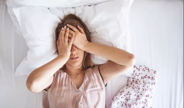 Habis videoin langsung otw tidur, tutup muka, baca doa,