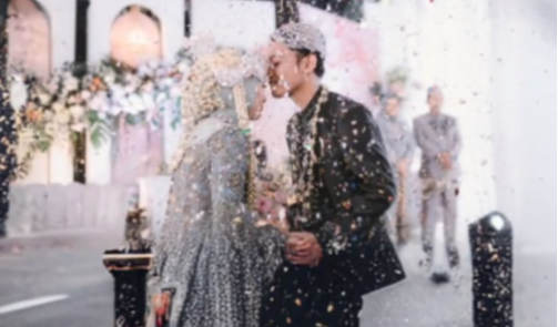 Berubah Jadi Dress Pendek