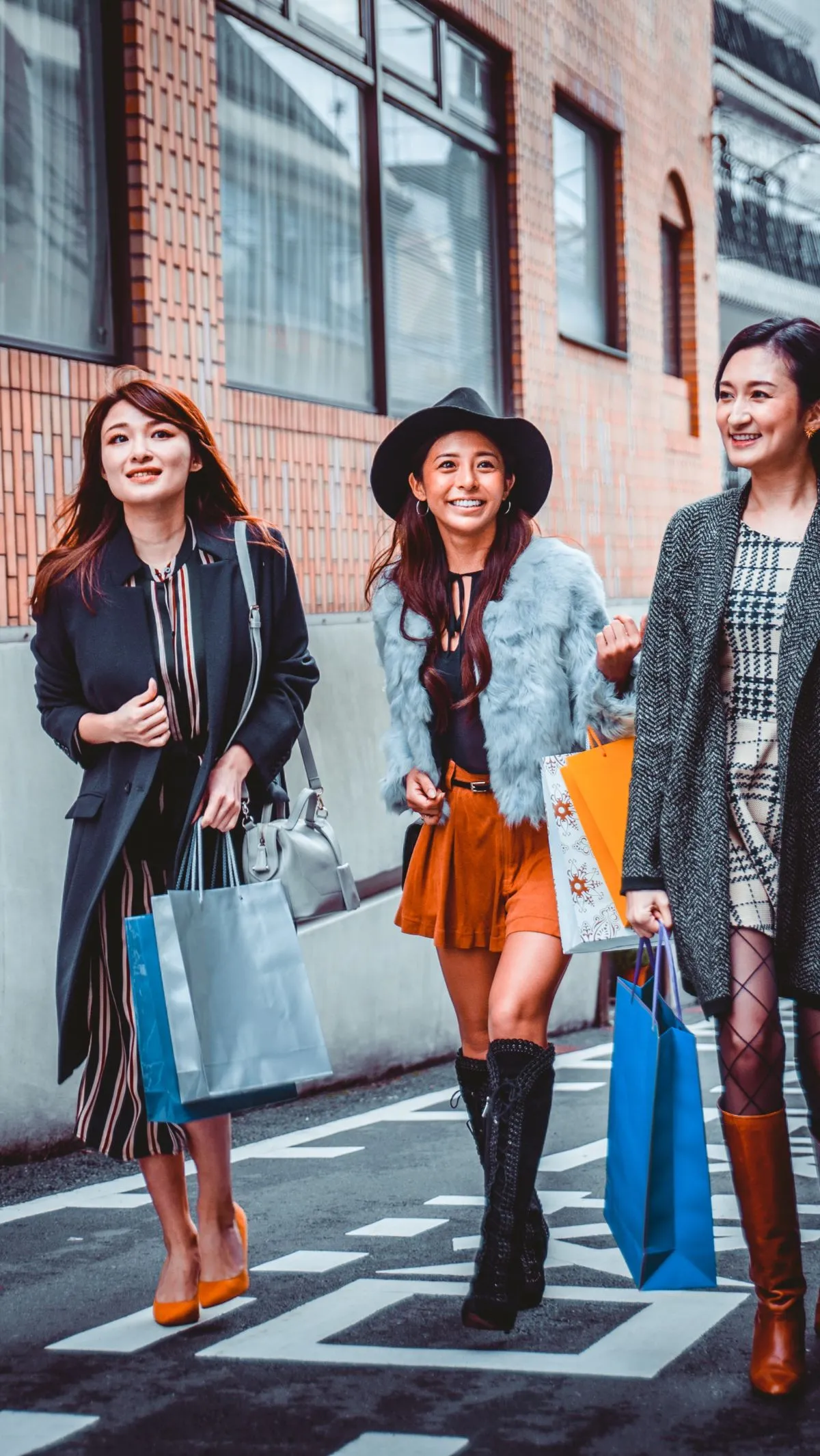Tips Belanja Saat Liburan di Luar Negeri Agar Tidak Boncos
