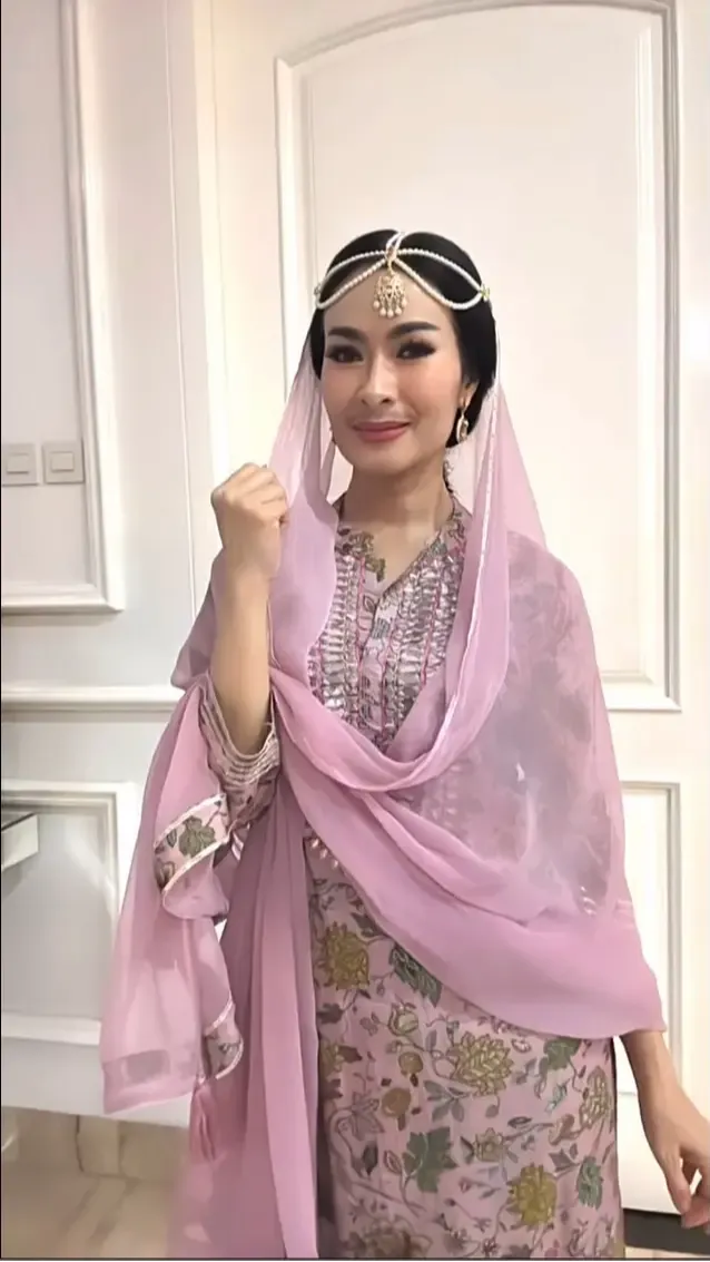 Tak Hadir di Pernikahan Nadya Mustika, Iis Dahlia Kasih Begini: 'Eh, Malah Ini Terjadilah'