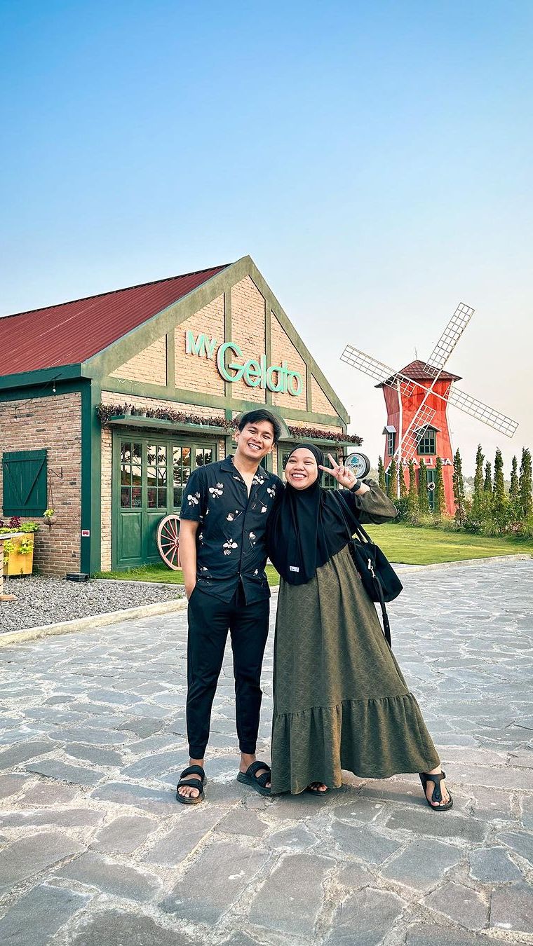 10 Potret Maternity Mumuk Gomez, Siap Sambut Kelahiran Anak Pertama