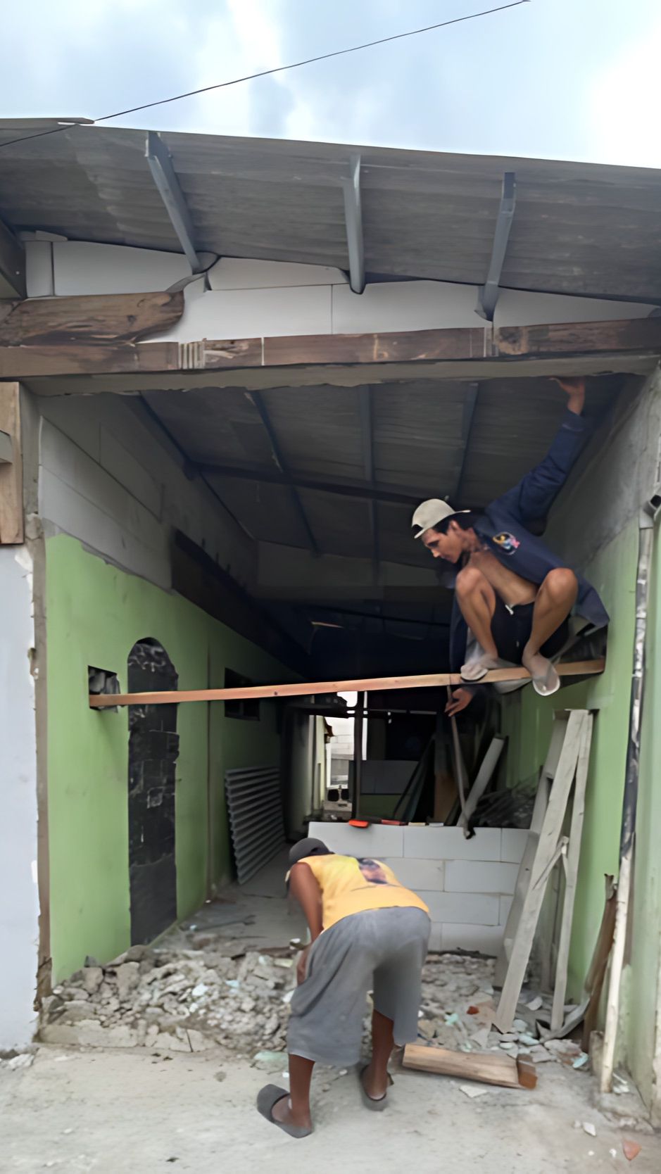 Renovasi Rumah Selebar Gang Kelinci, Jadi Hunian Imut Tapi Nyaman