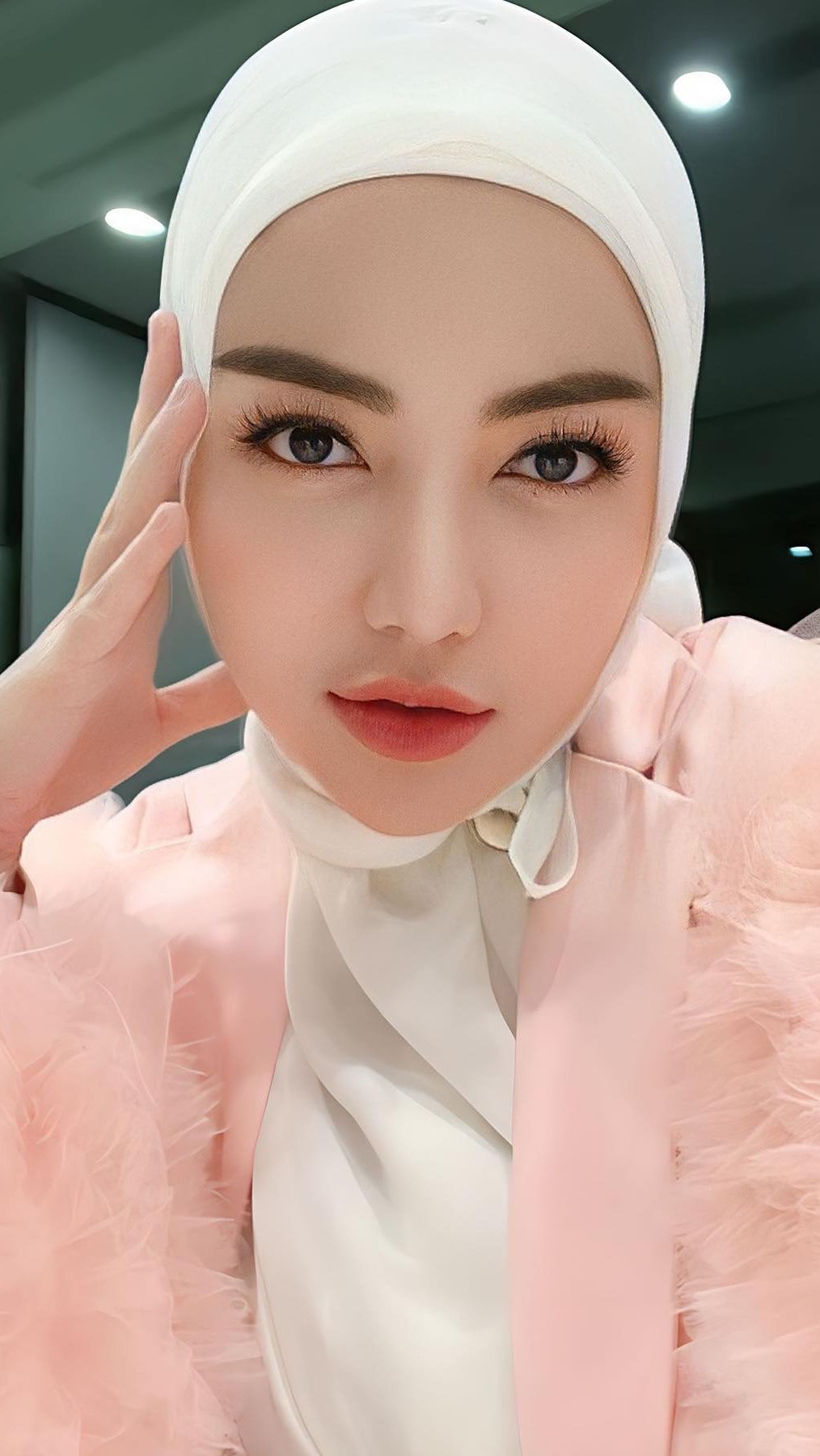 Kesibukan Bella Shofie Jualan Skincare Dabe Beaute, Rajin Live TikTok