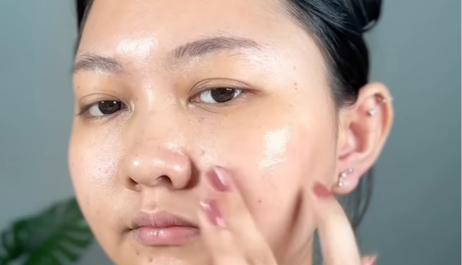 1. Pakai Skincare Secukupnya