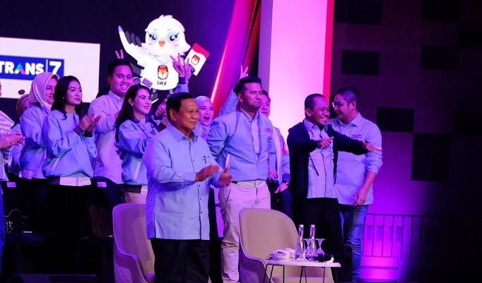 Hubungan dengan Prabowo Dekat