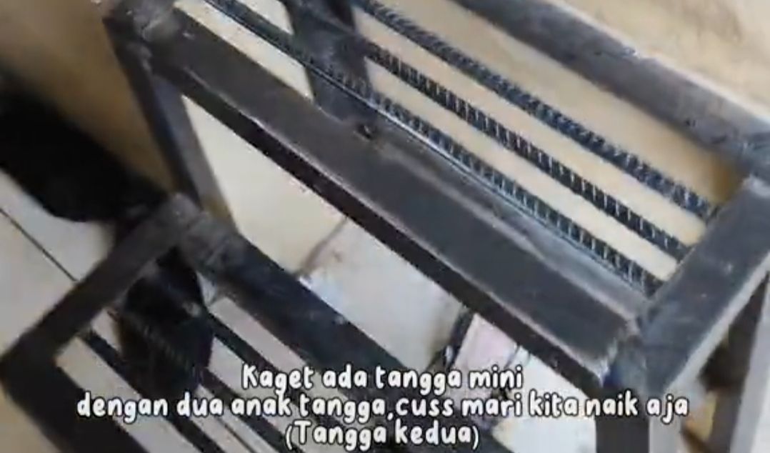 Tangga Kedua