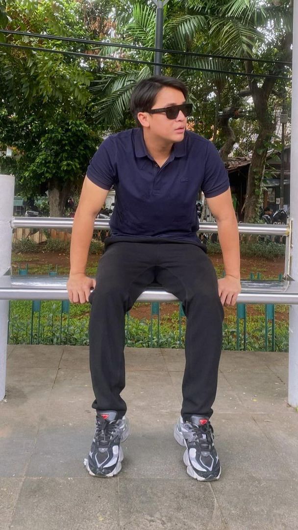 Jualan Seblak, Billy Syahputra Sepi Job?