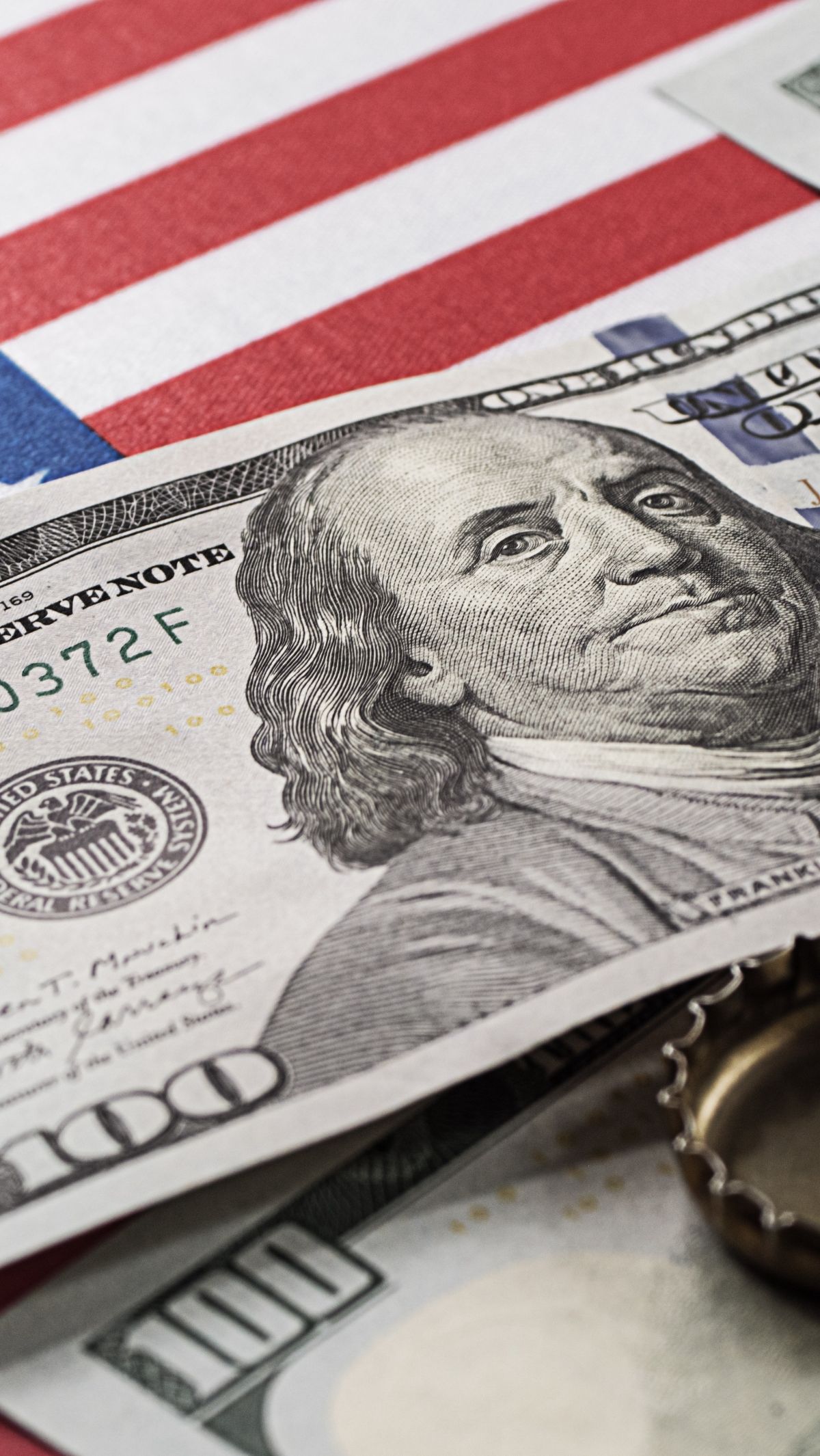 Tiga Alasan Banyak Negara Ingin Beralih dari Dolar AS