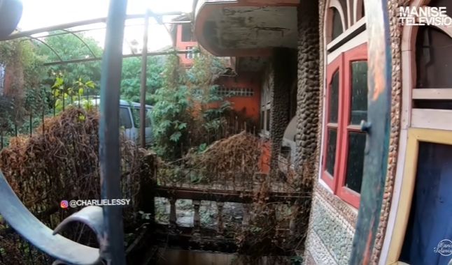 Ditumbuhi Semak belukar