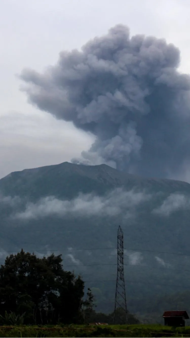 VIDEO: Fakta Lengkap Erupsi Gunung Marapi Sumbar Tewaskan 11 Pendaki ...