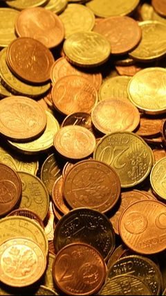 Viral Penemuan Gumpalan Koin Kuno Berusia 2.000 Tahun Seberat 5 Kg di Pakistan