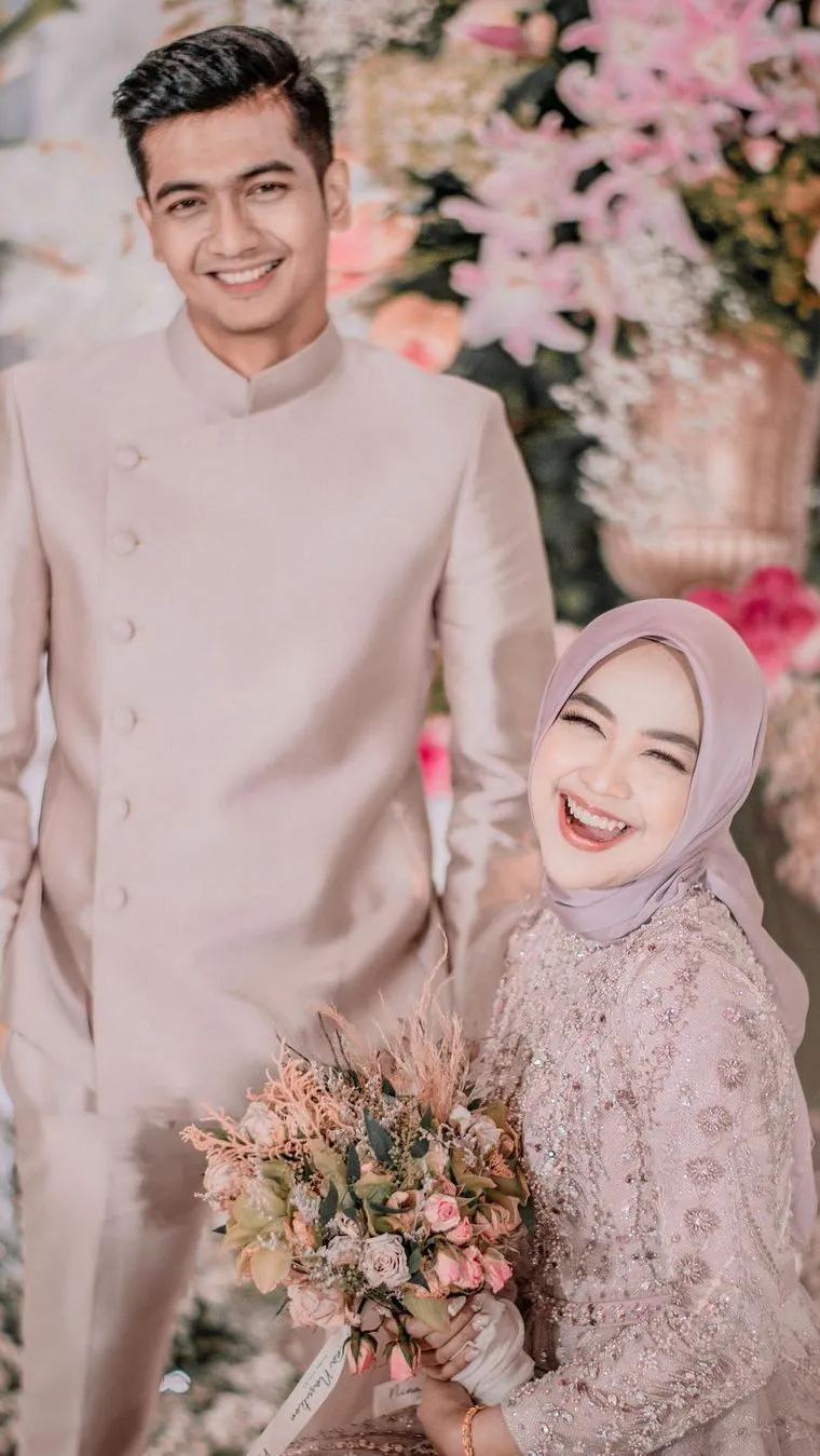 Singgung Soal Kewajiban Suami Kasih Nafkah, Ria Ricis Curhat Permasalahan di Rumah Tangganya?