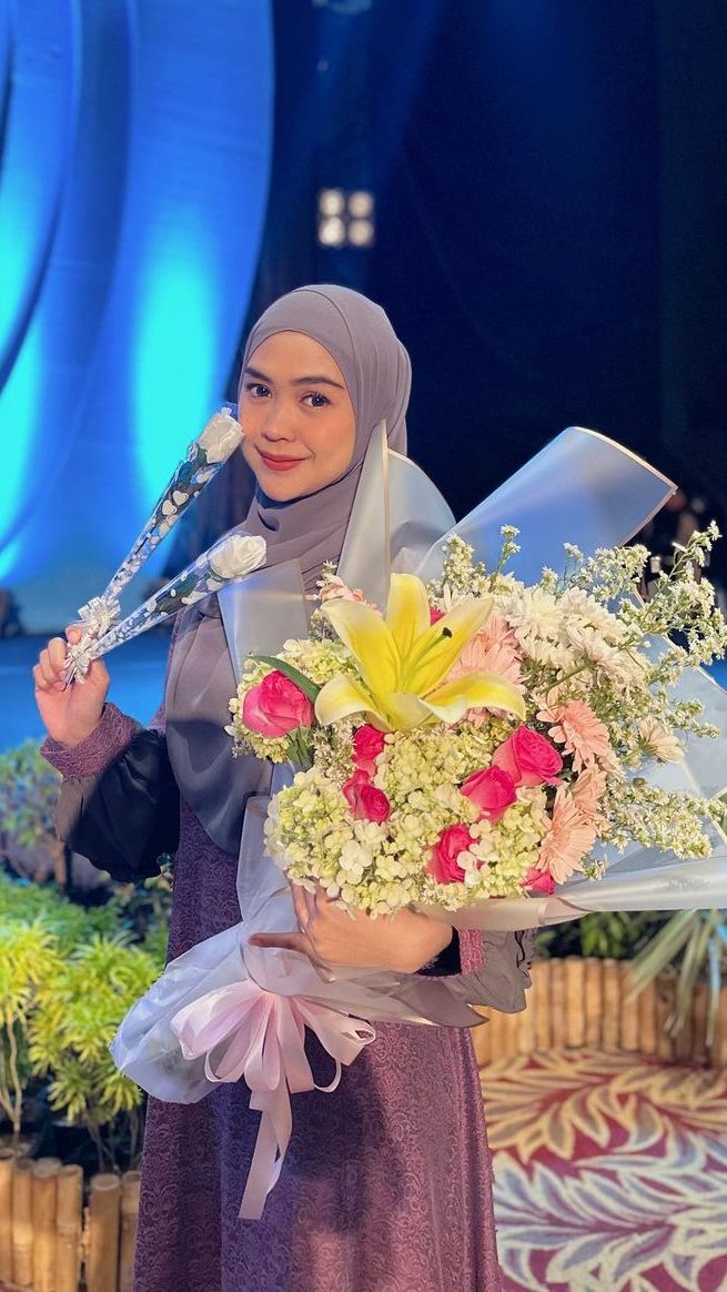 Meski demikian, baik Teuku Ryan dan Ria Ricis belum mengkonfirmasi berita yang beredar.