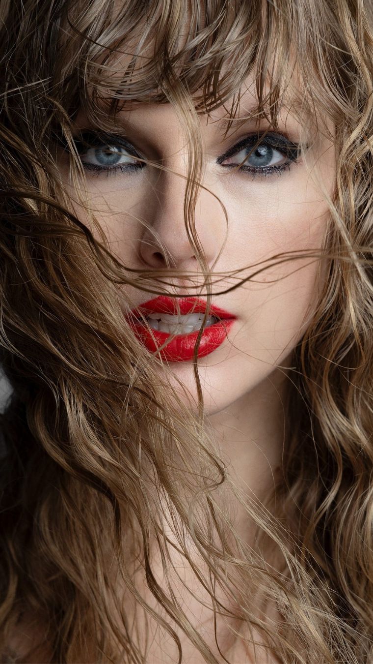 Taylor Swift is TIME Magazine's 2023 Person of the Year trstdly