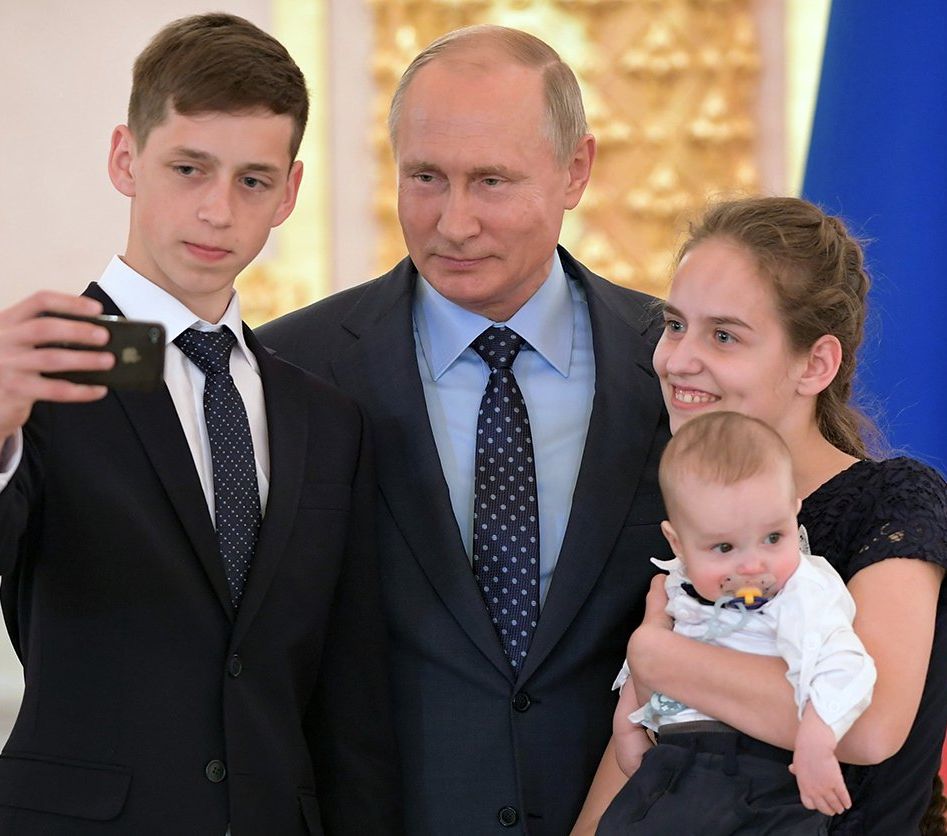 President Putin Demand Russians Have 8 Children To Restore Population ...