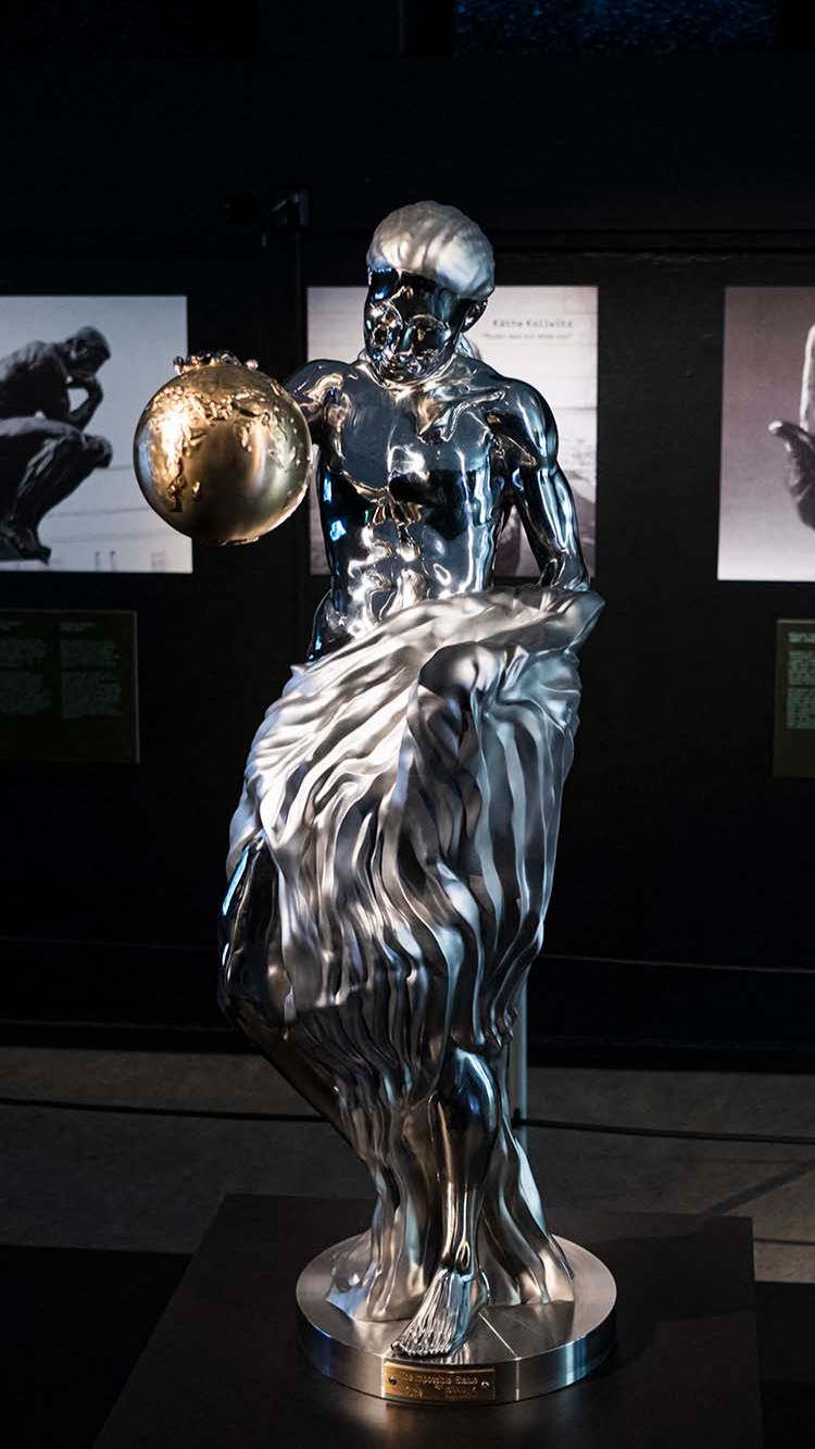 Menakjubkan! Ini Patung Karya AI Pertama di Dunia, Gabungkan Gaya 5 Maestro