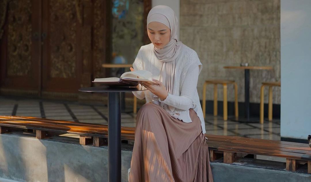 Long Pleated Skirt