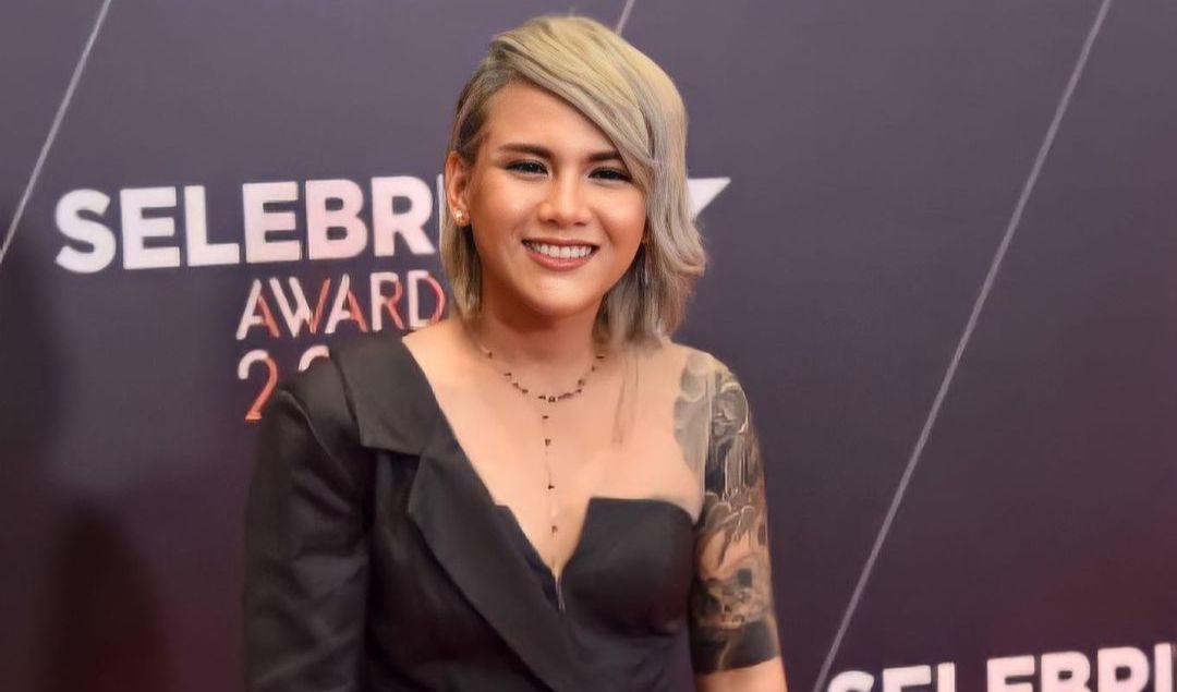 EVELYN NADA ANJANI