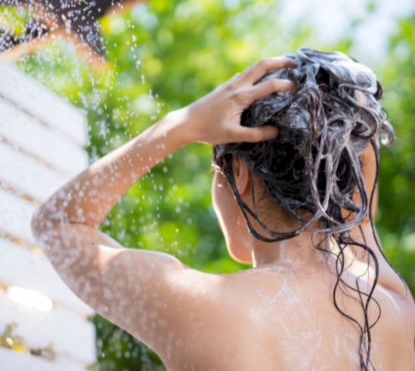 Dermatologists Claim You Should Only Shower 23 Times a Week