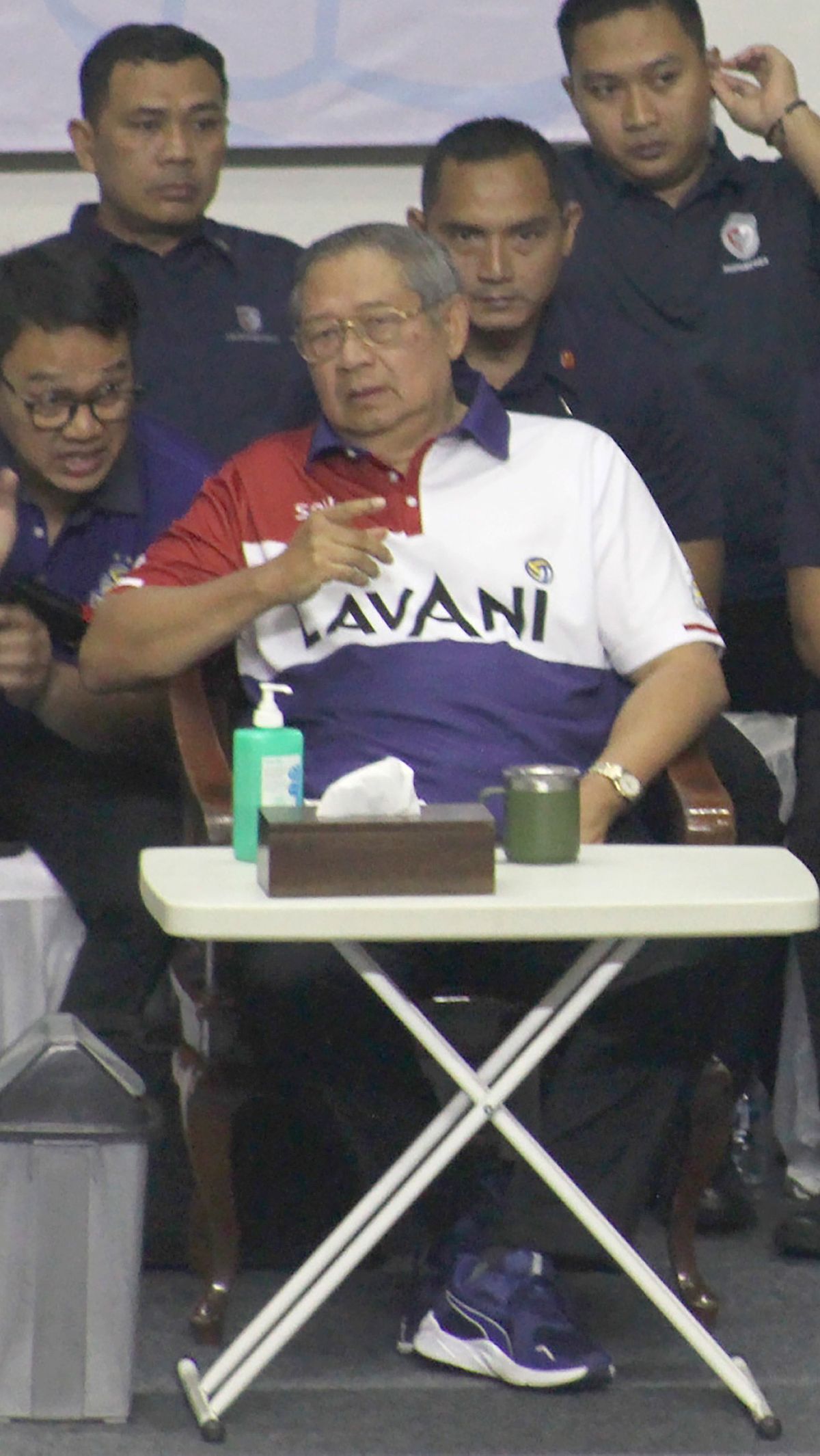 Namun, Indonesia terlalu tangguh dan menang 25-20.