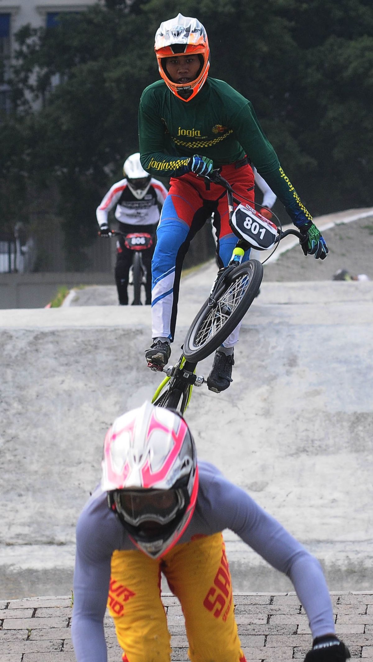 FOTO: Kejuaraan Balap Sepeda BMX Indonesia Cup 2023 Minim Dukungan ...