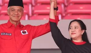 Puan mengungkit kembali kemeja kotak-kotak yang menjadi ciri khas pakaian Joko Widodo (Jokowi) ketika berpasangan dengan Jusuf Kalla pada pemilu 2014.