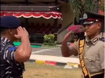 Ayah Kopral Kepala, Anak Bintara Polri