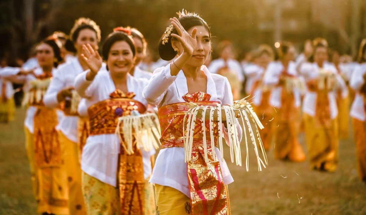 Contoh Akulturasi Dan Asimilasi Di Indonesia Ketahui Faktor Pengaruhnya 3073