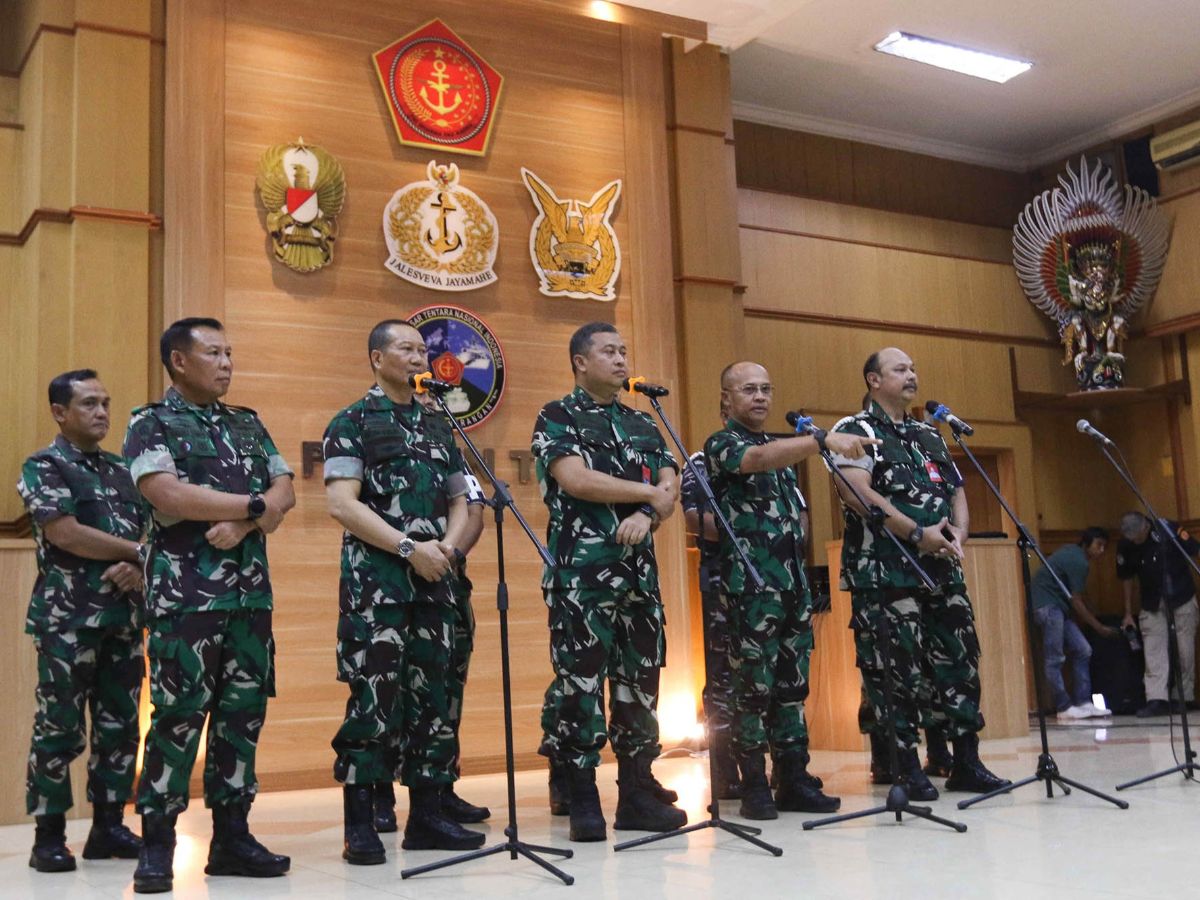 FOTO: Danpuspom TNI Protes Keras Penetapan Tersangka Kabasarnas Oleh ...