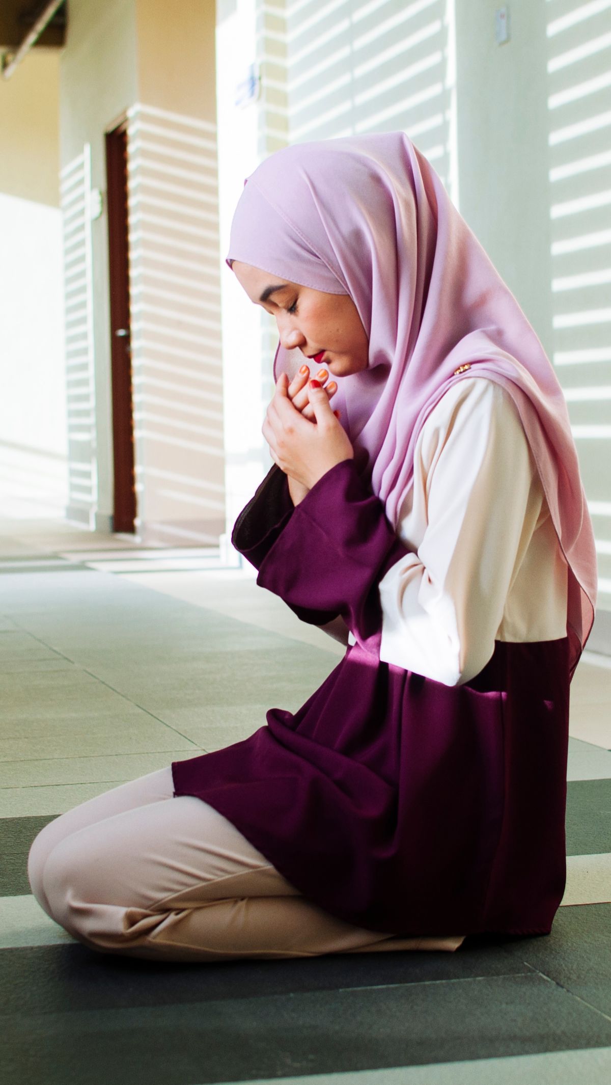 Awalnya Penasaran, Wanita Jepang Akhirnya Pilih Masuk Islam di Indonesia