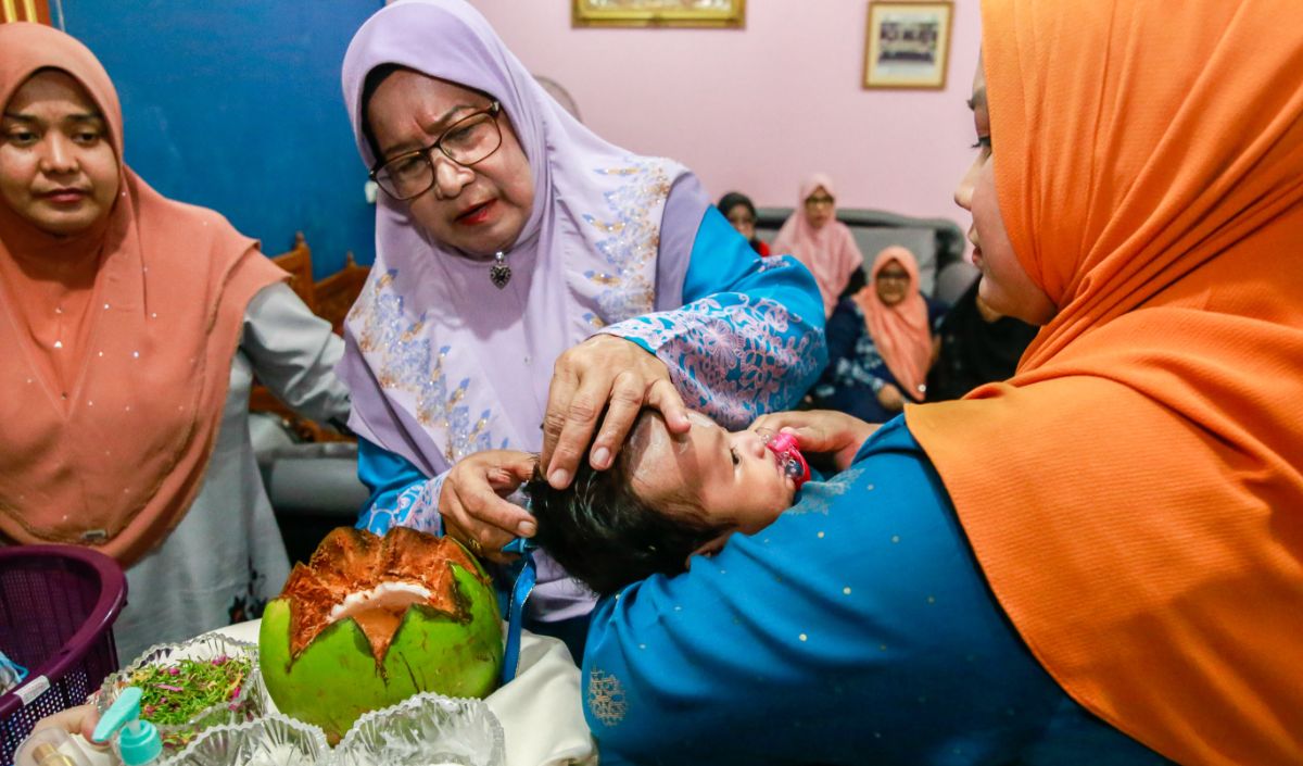 Mendoakan Bayi Saat Cukur Rambut