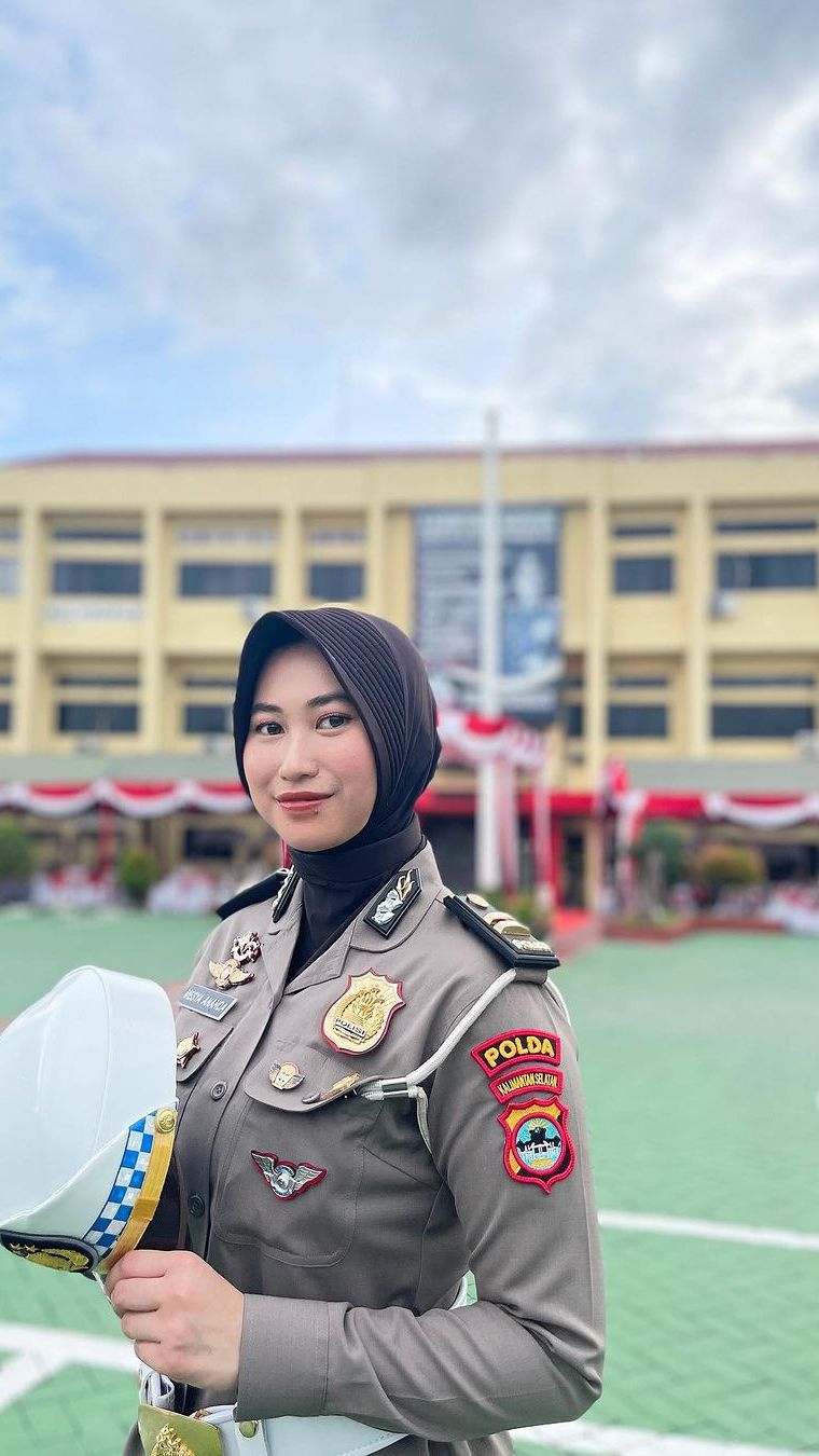 Karier Moncer Polwan Cantik Diterima 7 Kampus di Inggris, 3 Tahun Lulus  Akpol Langsung Naik Pangkat