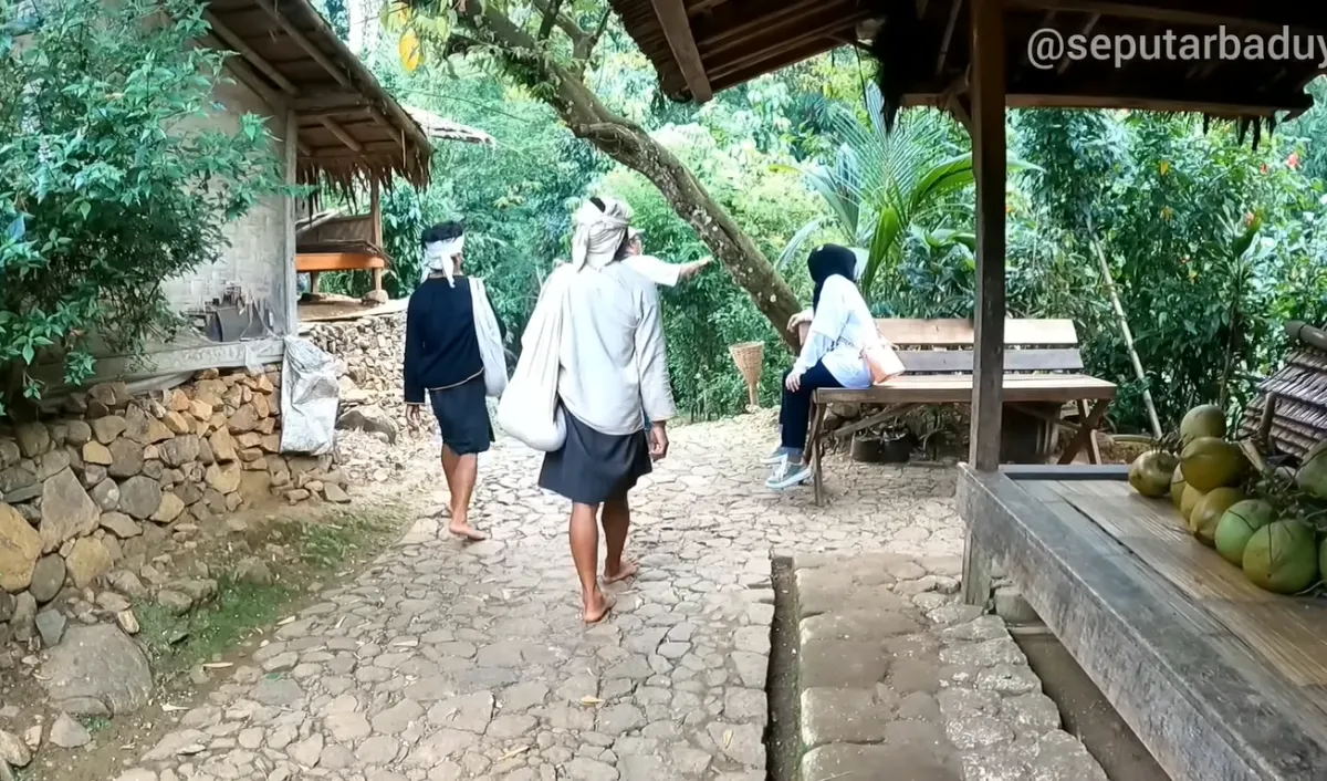 Ukuran makam disesuaikan dengan orangnya