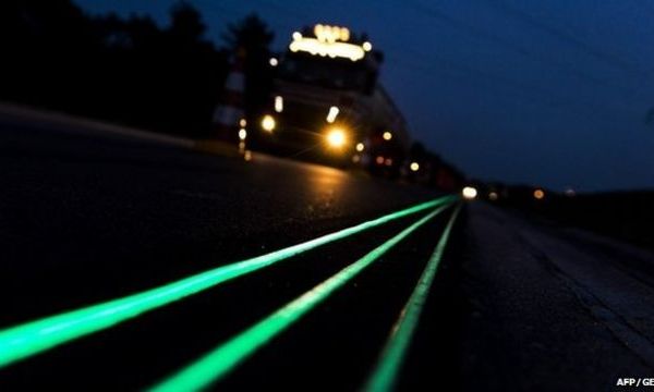 Australia Test New Glow-In-The-Dark Highway Markings, Make It Safer To Drive At Night