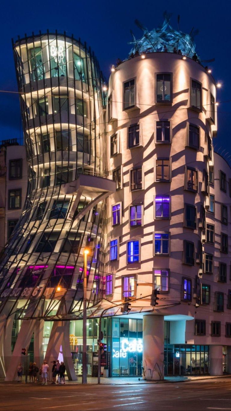 7 Most Uniquely Shaped Buildings Around the World