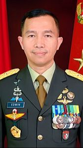 Momen Hangat Jenderal Berdarah Kopassus Ketemu Jenderal Polisi di ...