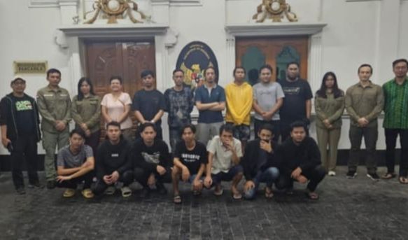 Kepala Pusat Penerangan (Kapuspen) TNI Laksamana Muda (Laksda) Julius Widjojono menegaskan, pihaknya memerangi segala bentuk Tindak Pidana Perdagangan Orang (TPPO).